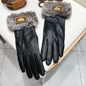 UGG Genuine Sherling Trim Leather Gloves